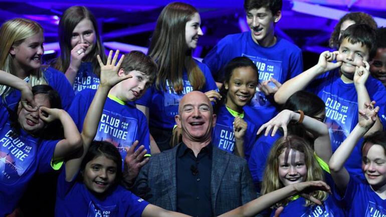 CEO’luktan dünyayı kurtarmaya: Jeff Bezos şimdi ne yapacak?