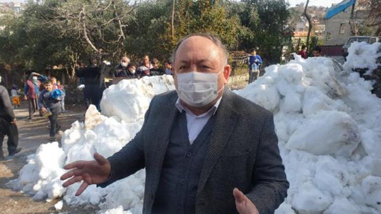 Belediye kamyonlarla kar getirdi, hem çocuklar hem yetişkinler eğlendi