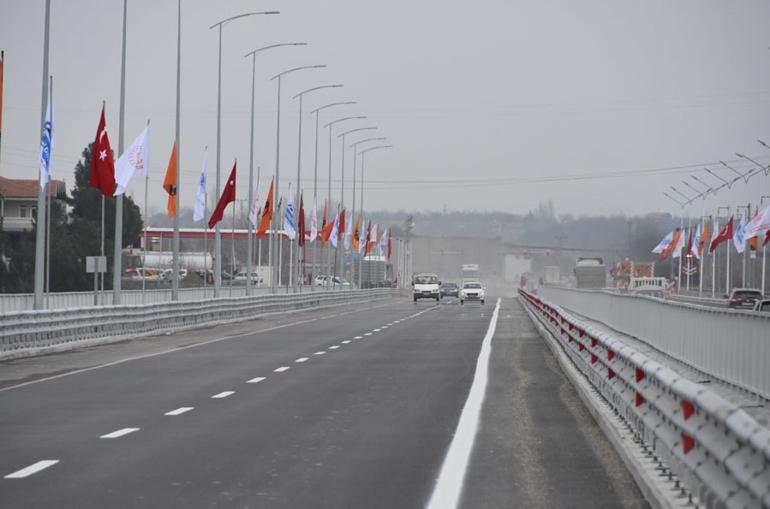 Son dakika... Tohma Köprüsü açıldı... Cumhurbaşkanı Erdoğan: Türkiye rekor üstüne rekor kırmayı sürdürüyor