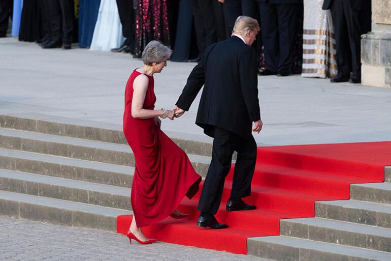 Başbakan'ın Trump paniği: Eyvah elimi tuttu, eşimi aramalıyım!