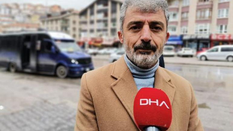 Dolmuşta unutulan 10 bin lirayı sahibine teslim etti