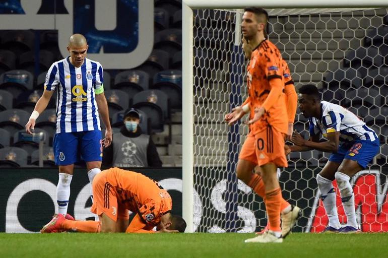 Cristiano Ronaldo Porto maçında çılgına döndü!