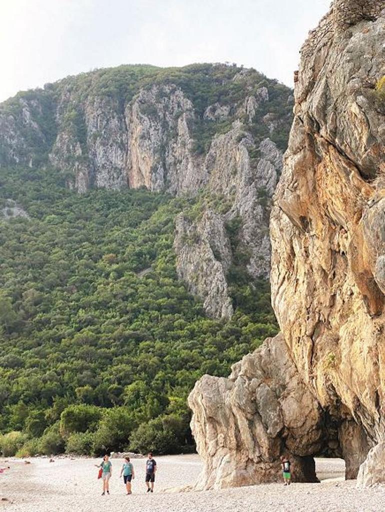 Şubatta denize girmenin ekstrem değil sıradan olduğu koylar