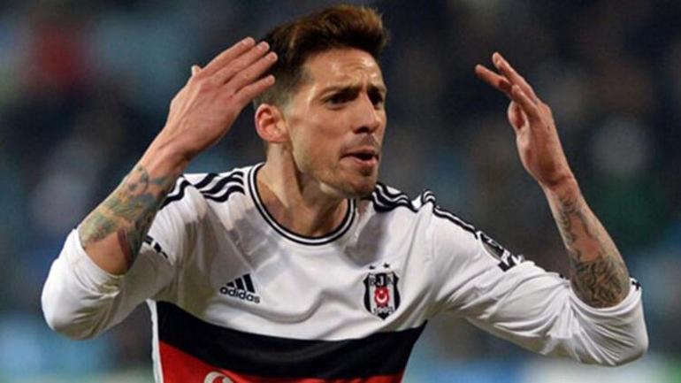 Sosa eski günlerini aratıyor! Fenerbahçe'de hem oyun hem de skor beklentisini karşılayamadı...