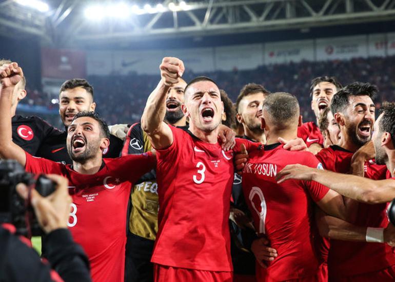 EURO 2021'nin yeri mi değişiyor? UEFA'dan tek ülke kararı...