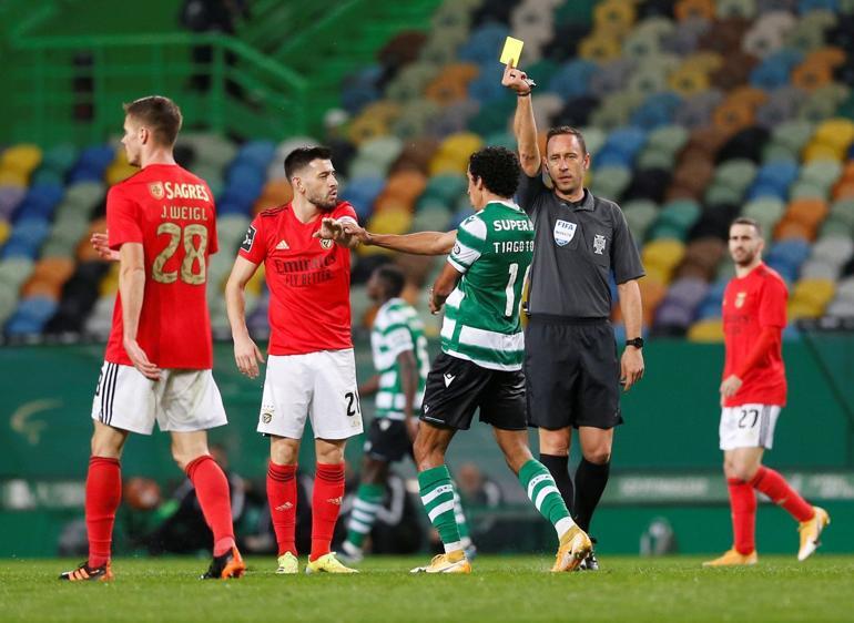 Futbolda devrim gibi karar! Yabancı hakeme onay çıktı