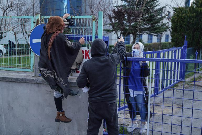 Son gün olduğunu duyunca akın ettiler... Akılalmaz görüntüler...