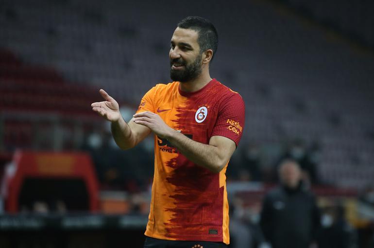 Arda Turan opsiyon için geri sayımda! 5 maç kaldı...