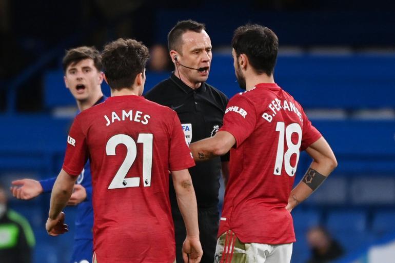 Chelsea - Manchester United maçında İngiltere'yi karıştıran karar! "Eğer penaltı verirsem..."