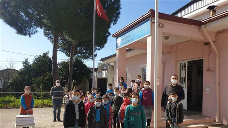 Aydınlı öğrenciler Erzurumdaki kardeşleri için mandalina topladı