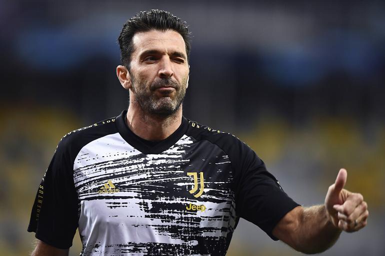 Son Dakika: Gianluigi Buffon'dan emeklilik açıklaması! Tarih verdi...