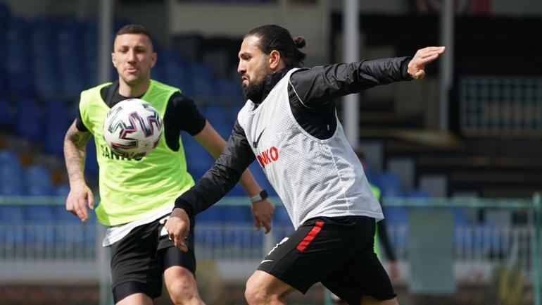 Gaziantep FK Teknik Direktörü Sa Pinto: Beşiktaş, Türkiyenin en iyi takımı...