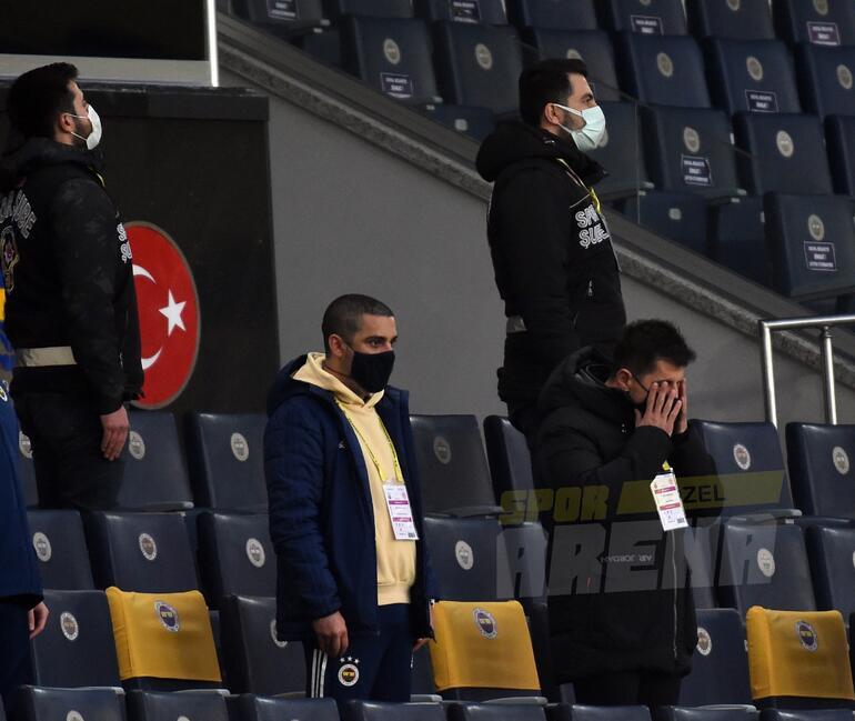 Emre Belözoğlu, Fenerbahçe-Antalyaspsor maçı öncesi dua etti