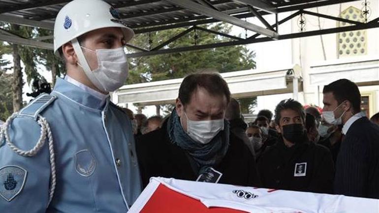 Demet Akbağ, Rasim Öztekinle ilgili acı gerçeği açıkladı