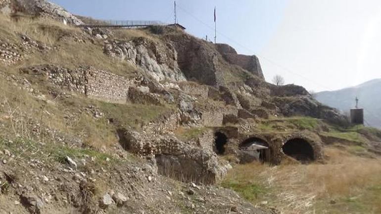 Kont Drakulanın esir tutulduğu tarihi Tokat Kalesine restorasyon