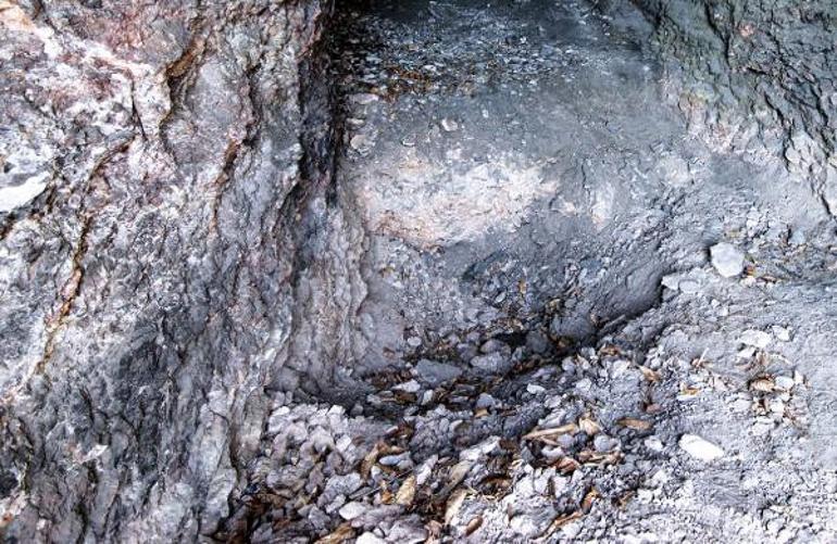 Trabzondaki tarihi keşifte flaş gelişme İlk insanların yaşadığı mağarayı talan etmişler