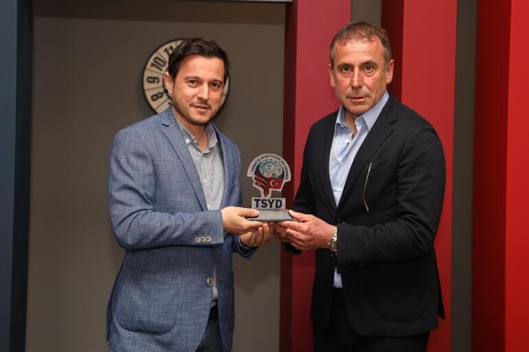 Trabzonspor TD Abdullah Avcı: "Rekabetin fazla olmadığı yerde..."