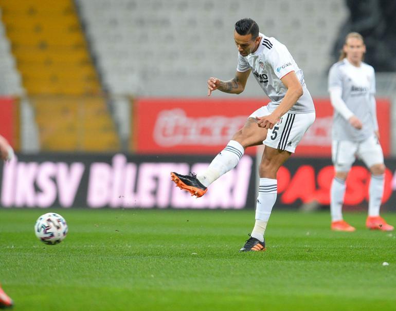 Beşiktaş'ta Josef de Souza'dan Fenerbahçe ve Süper Lig itirafı