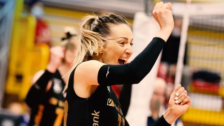 VakıfBank'ta CEV Şampiyonlar Ligi finaline yükselme sevinci