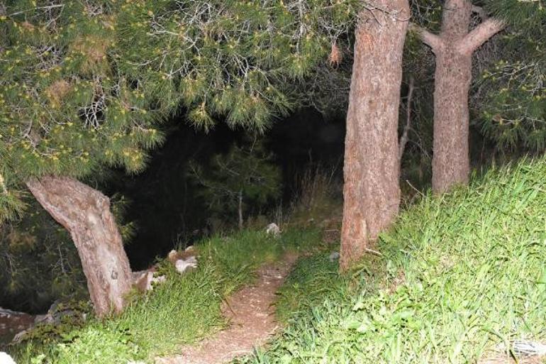 İzmirde tüyler ürperten olay Ormanlık alanda bulundu