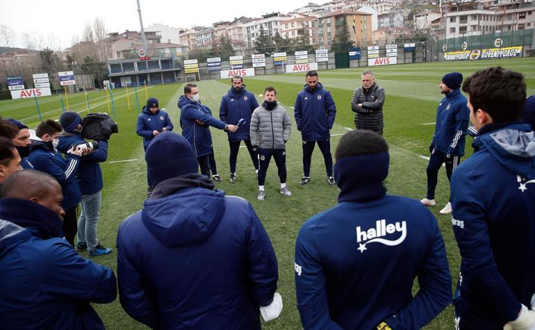 Fenerbahçe'de Emre Belözoğlu ilk kez konuştu! Erol Bulut, Ümit Özat ve Maurizio Sarri...