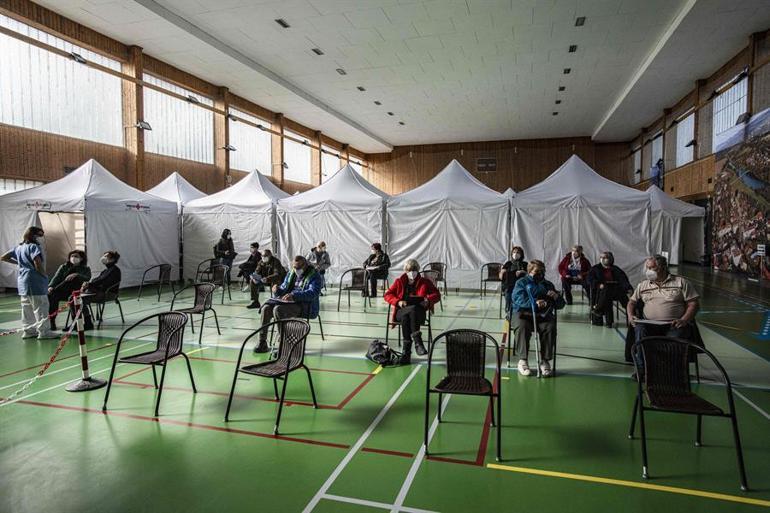 Avrupa Birliğinde aşı fiyaskosu İşte ülke ülke ABnin aşı karnesi...