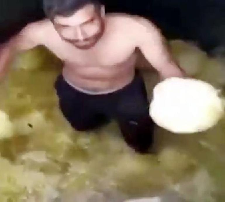 Tepki yağdı... Turşu tesisinde skandal görüntüler: Turşu tankında dans ettiği görüntüler tepki çekti.