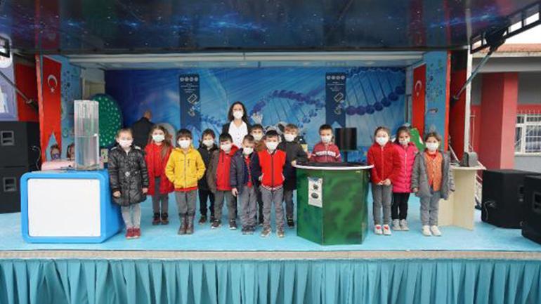 Balıkesir Büyükşehir Belediyesi Bilim TIR’ı yolculuğuna başladı