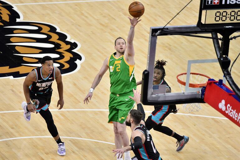 NBA'de Gecenin Sonuçları: Antetokounmpo kardeşlerin kapışmasında kazanan Bucks