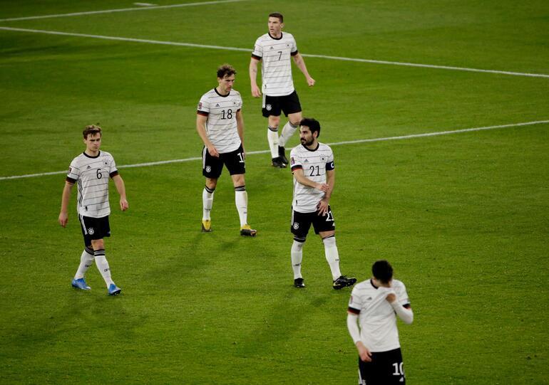 Eljif Elmas'ın golünden sonra Almanya karıştı! Joachim Löw'e çok sert sözler