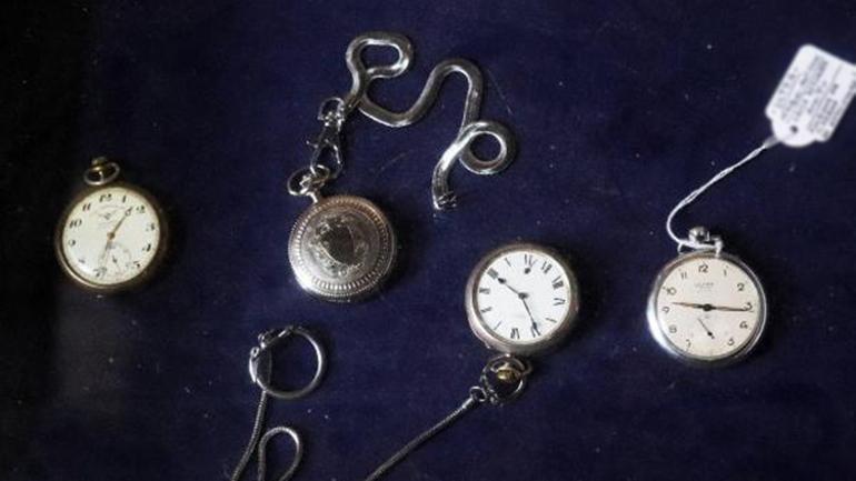 Teknolojiyle kullanımdan kalkan eşyalar, antikacılarda değer buluyor