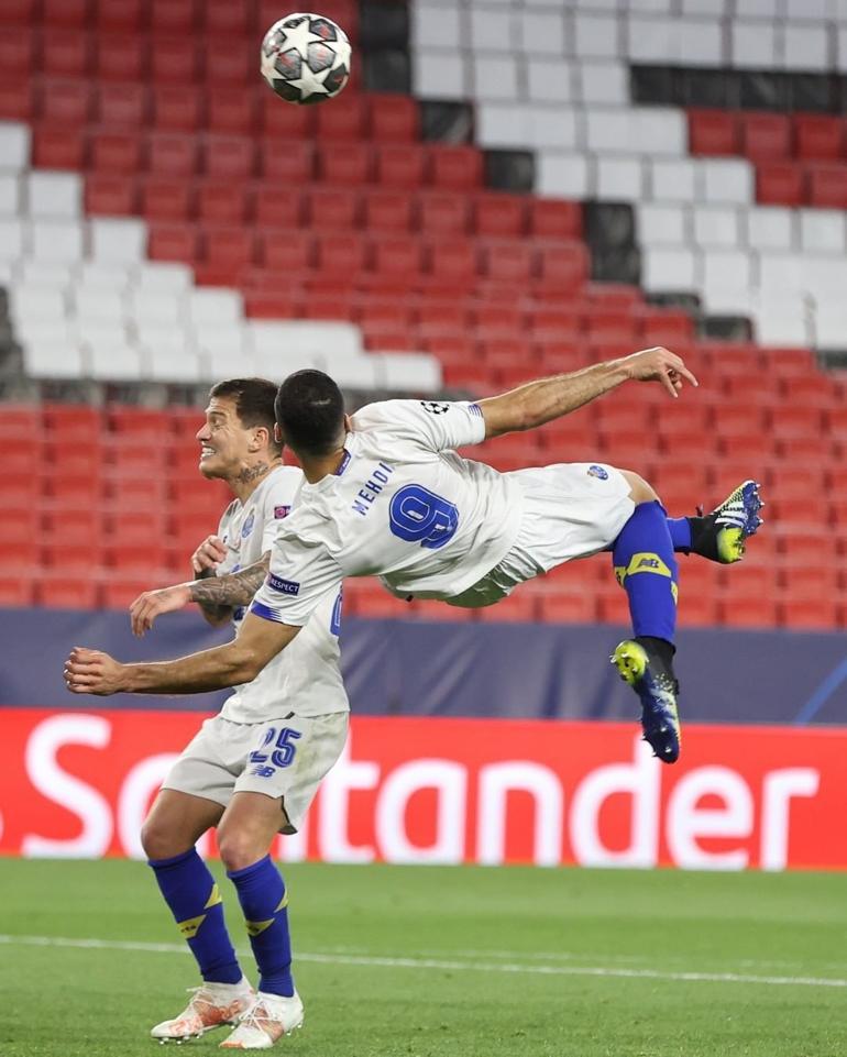 Çaykur Rizespor'dan kaçan Mehdi Taremi, Şampiyonlar Ligi'nde geceye damga vurdu! Chelsea'ya inanılmaz gol...