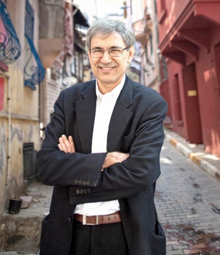 Erkan Oğur’a yapılan yobazlığın ta kendisidir