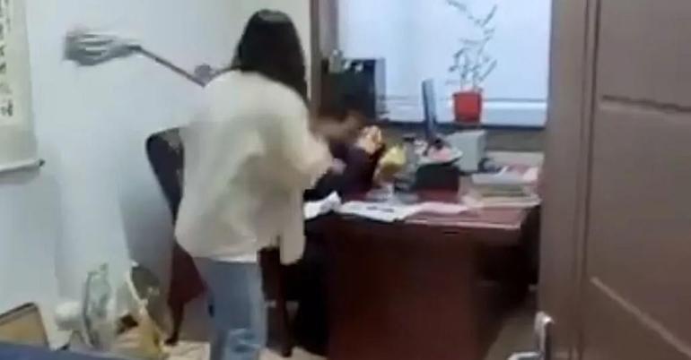 Sosyal medyada viral oldu: Taciz mesajı aldığı patronuna saldırdı