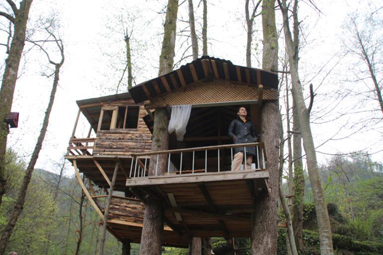Rize'deki marangozdan ilginç mimari! Pandemi sığınağı yaptı, ağaç evde yaşıyor