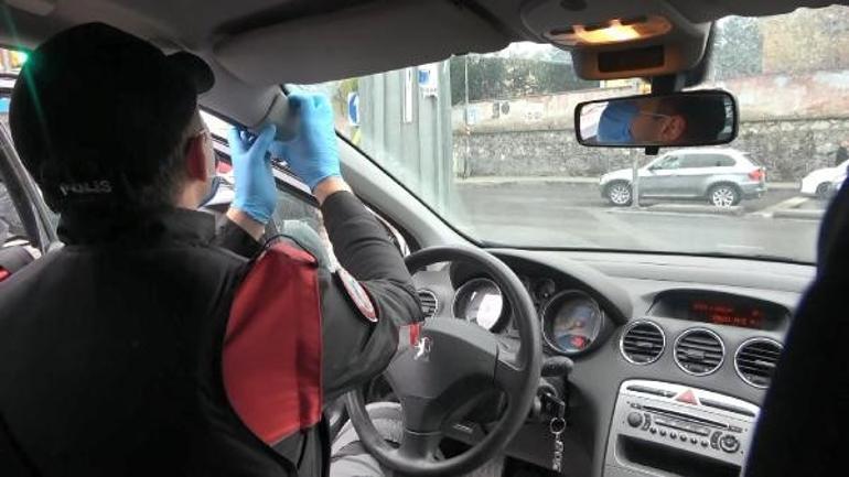 Okmeydanında denetim Polis giriş-çıkışları kapattı, didik didik aradı