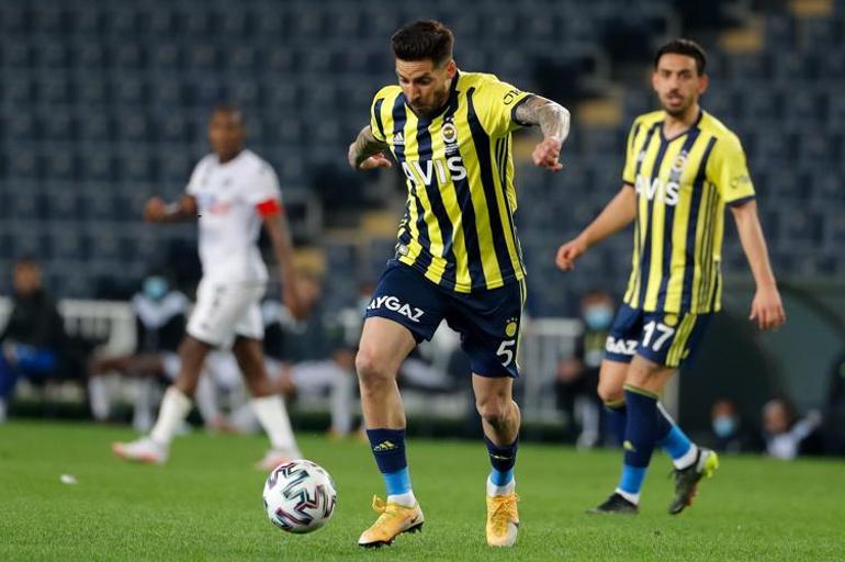 Fenerbahçe Jose Sosa liderliğinde kaybetmiyor