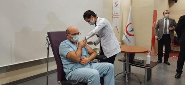 Kocaeli İl Sağlık Müdürü aşılamaya dikkat çekti: Korunmanın en önemli yolu