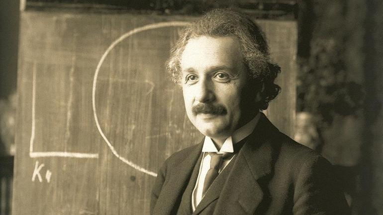 Yapay zekaya sahip Einstein geliştirildi