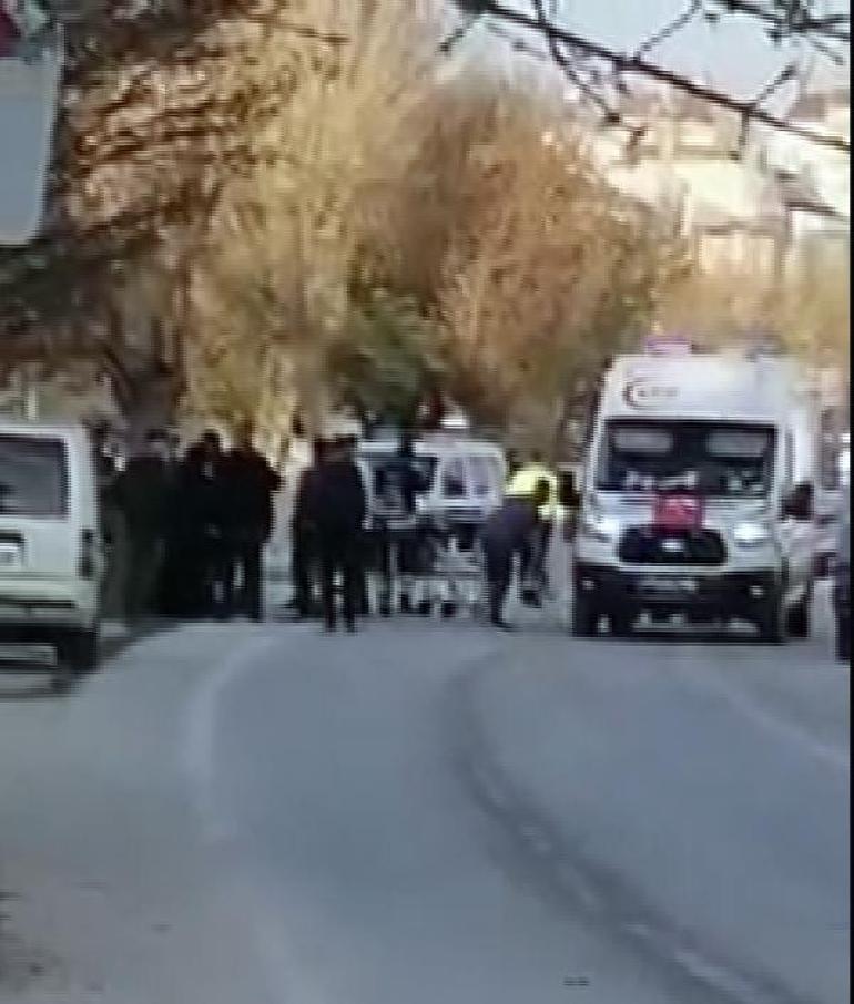 Konyada feci kaza 3 kişi hayatını kaybetti, 1 ağır yaralı