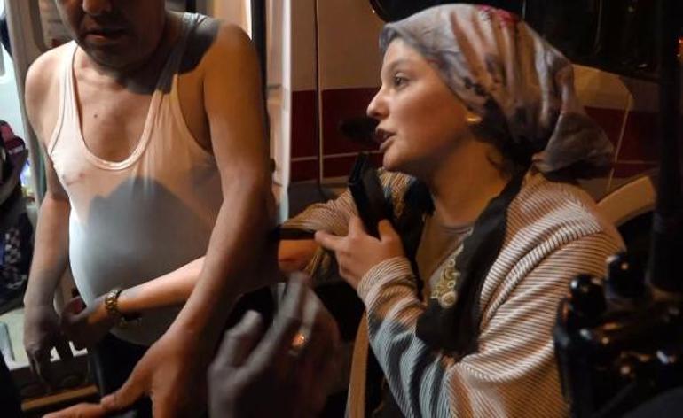 Kız arkadaşını dövdü Komşusunun yüzüne çatalla vurdu