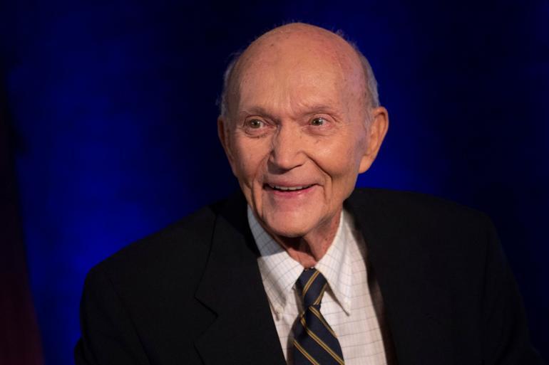 Son dakika: Tarihteki en yalnız adam Michael Collins hayatını kaybetti