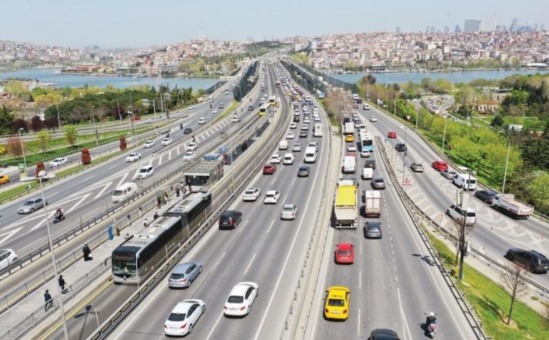 Bir göç karşıtı ile bir göç yanlısının ateşli münakaşası