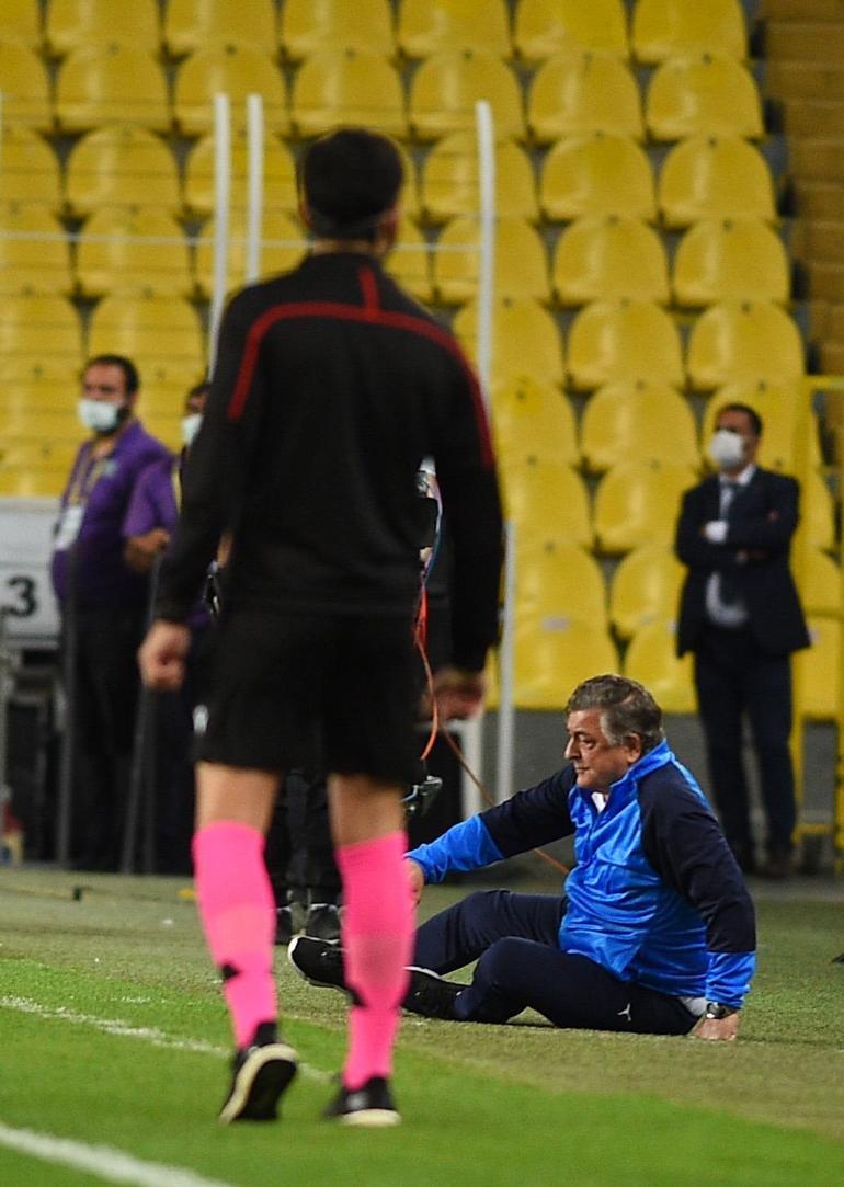 Yılmaz Vural'ın zor anları! Fenerbahçe maçında bir anda yere düştü