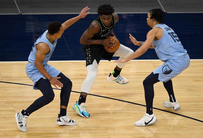 NBA'de Gecenin Sonuçları: Cedi Osman'ın 14 sayısı Cavaliers'a galibiyeti getirmedi