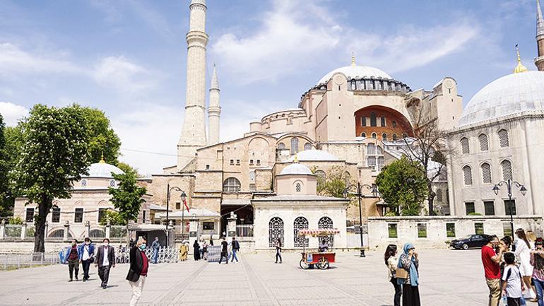 İstanbul’un ‘yalnız’ turistleri