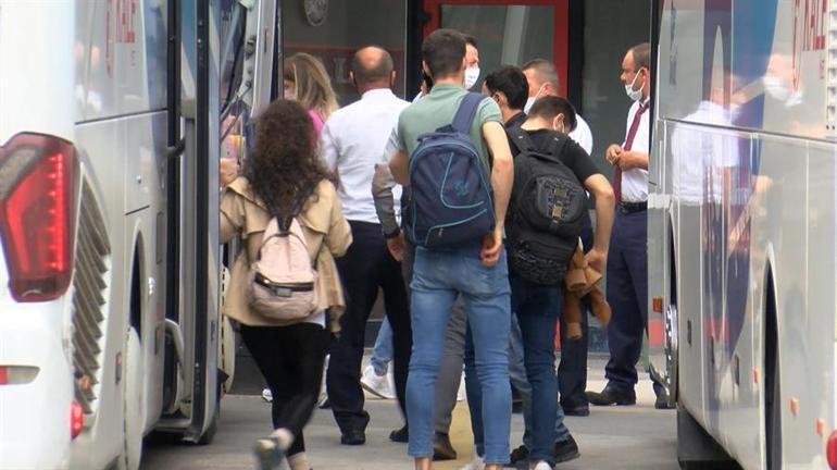 Biletler tükendi! Otogarda dönüş yoğunluğu başladı