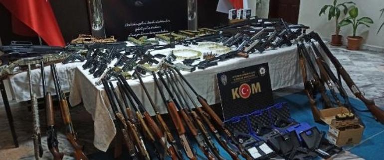 Silah ticareti yapan örgüte 8 ilde eş zamanlı operasyon: 49 gözaltı