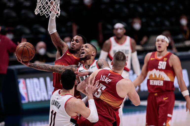 NBA'de Gecenin Sonuçları: Bucks, geçen yılın finalisti Heat'e karşı seride durumu 2-0 yaptı