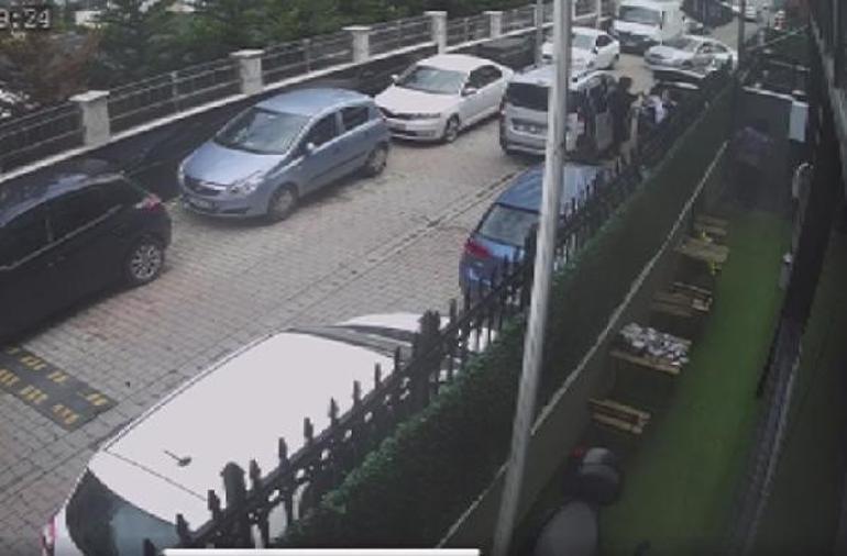 İstanbul Ataşehirde gasp dehşeti Kadın çalışan hayatını kaybetti